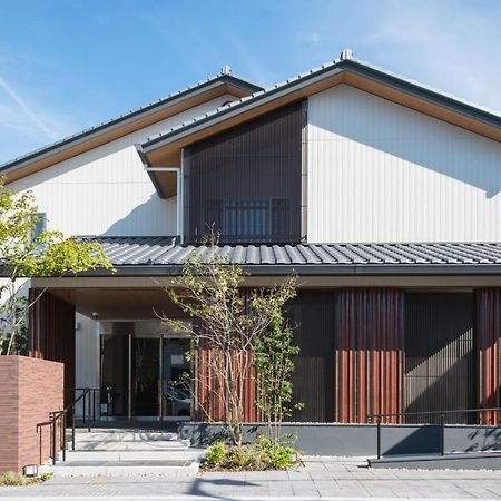 Grand Base Hakata Gofuku Aparthotel Fukuoka  Exteriör bild