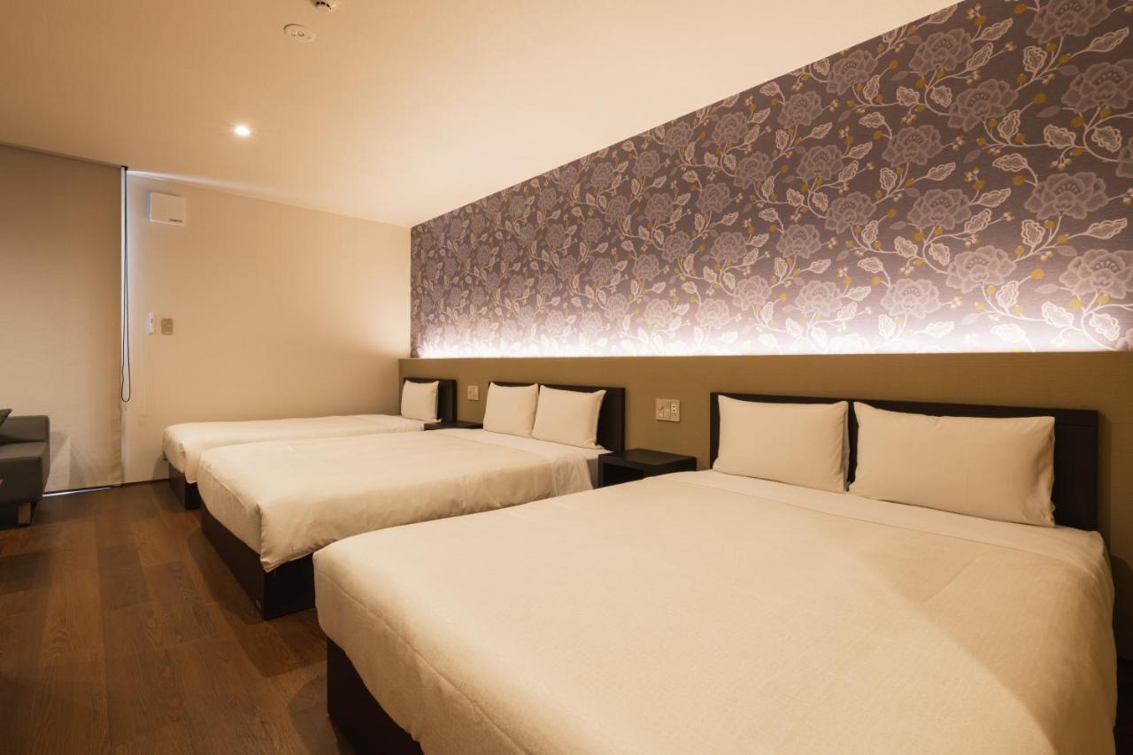 Grand Base Hakata Gofuku Aparthotel Fukuoka  Exteriör bild