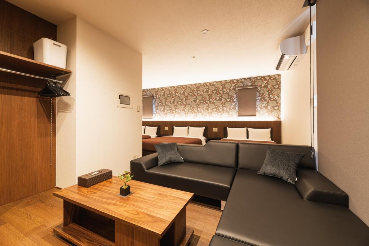 Grand Base Hakata Gofuku Aparthotel Fukuoka  Exteriör bild