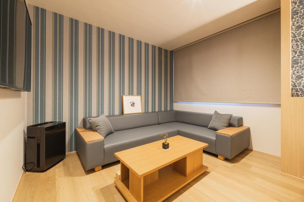 Grand Base Hakata Gofuku Aparthotel Fukuoka  Exteriör bild