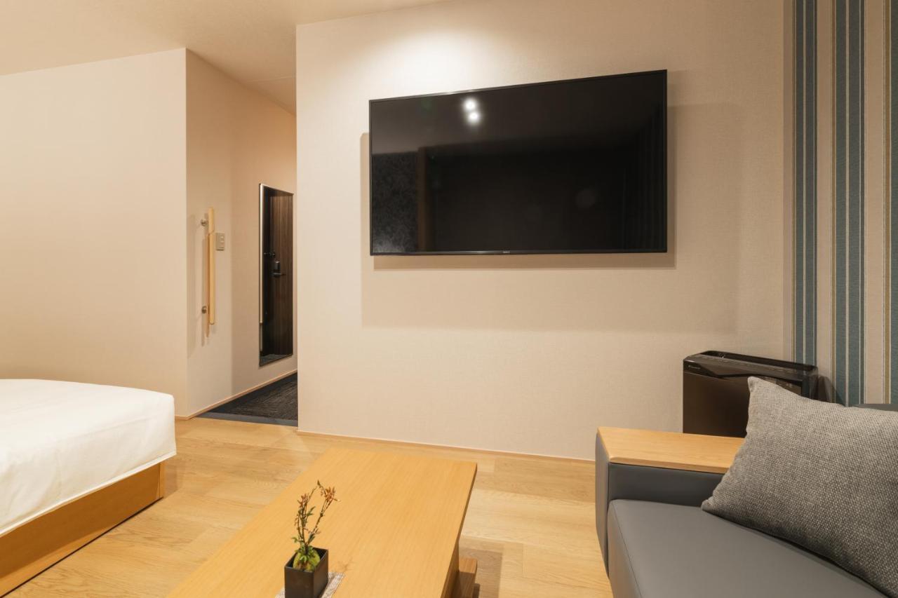 Grand Base Hakata Gofuku Aparthotel Fukuoka  Exteriör bild