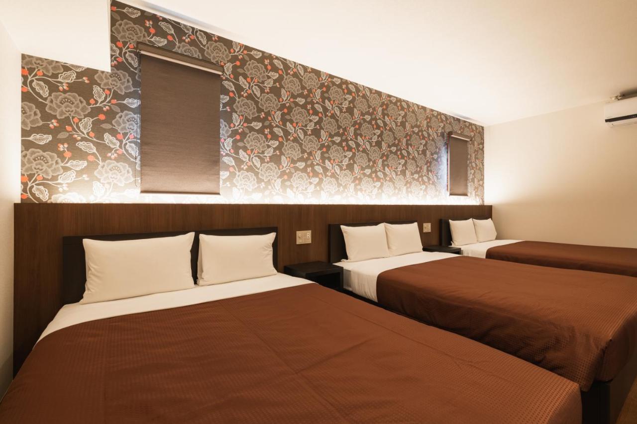 Grand Base Hakata Gofuku Aparthotel Fukuoka  Exteriör bild